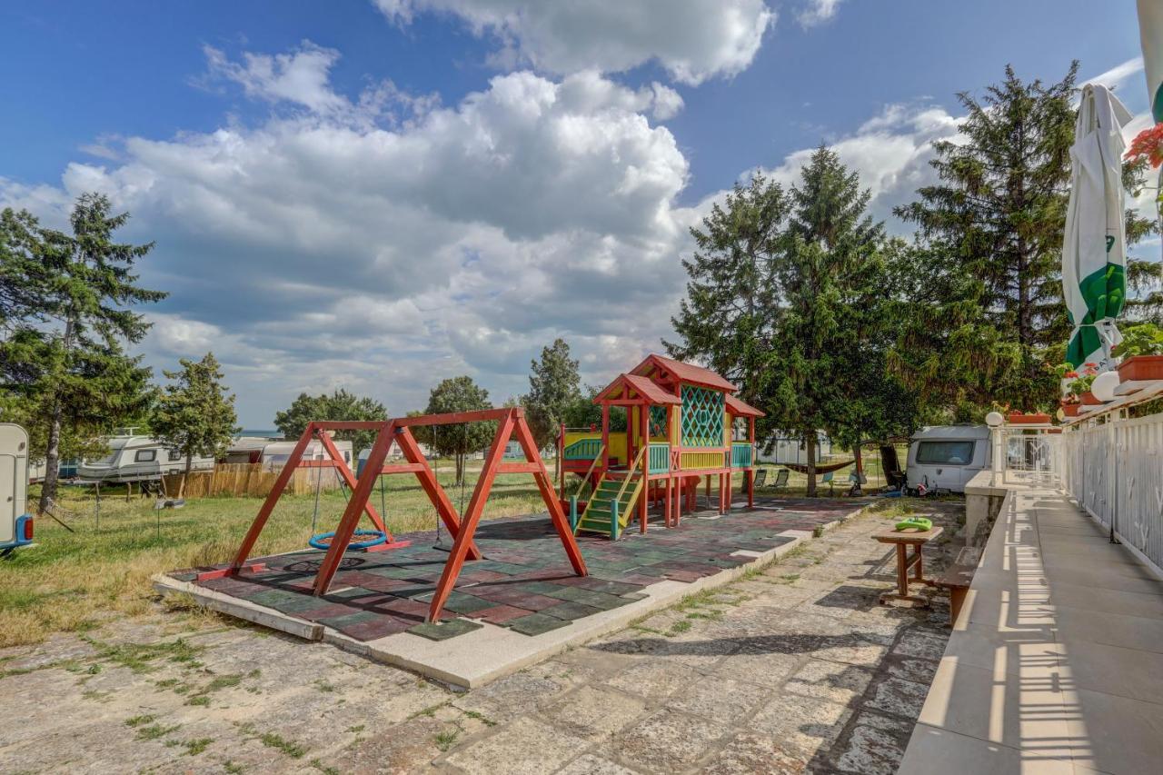 Camping Saint George Topola Buitenkant foto