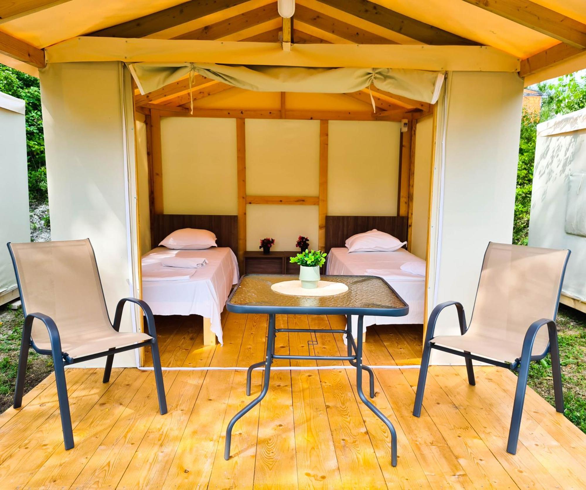 Camping Saint George Topola Buitenkant foto